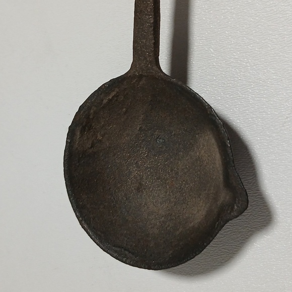 Vintage Foundry Ladle, Metal Crucible, Forged Ladle Decor - Picture 6 of 7